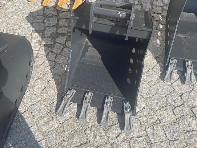 Big Tieflöffel 50 cm mit Martin M3 Aufnahme - Cupă: Foto 2 Big Tieflöffel 50 cm mit Martin M3 Aufnahme - Cupă: Foto 2