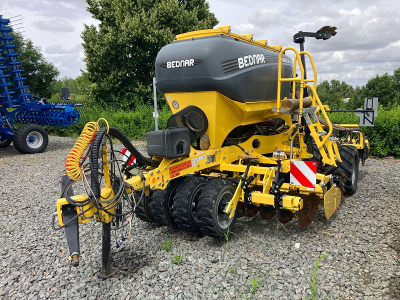 Bednar Omega OO 3000L - Semănătoare: Foto 1 Bednar Omega OO 3000L - Semănătoare: Foto 1