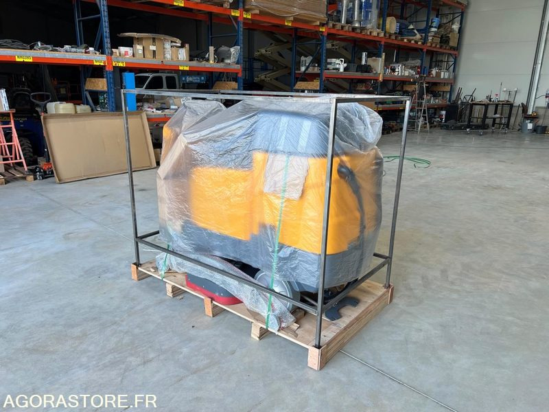 Autolaveuse Hippo AR-X9 NEUVE - Mașină de spălat pardoseli: Foto 4 Autolaveuse Hippo AR-X9 NEUVE - Mașină de spălat pardoseli: Foto 4