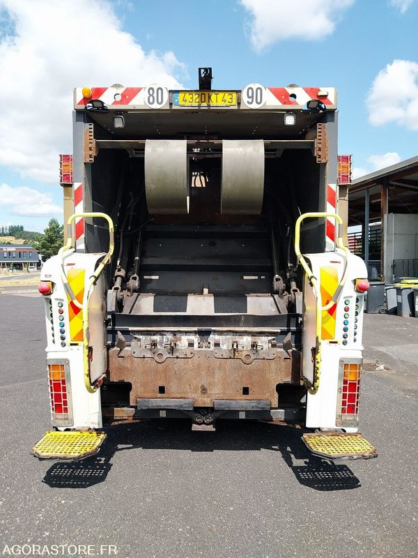 BOM Renault Premium 19t 296428kms 2007 - Autogunoiere: Foto 3 BOM Renault Premium 19t 296428kms 2007 - Autogunoiere: Foto 3