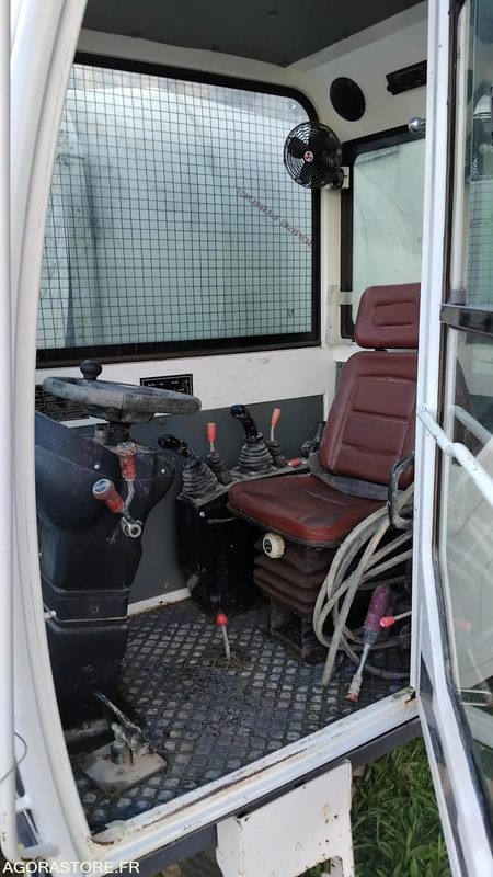 CAMION MÉLANGEUR À BÉTON AUTOMATIQUE - Autobetonieră: Foto 5 CAMION MÉLANGEUR À BÉTON AUTOMATIQUE - Autobetonieră: Foto 5