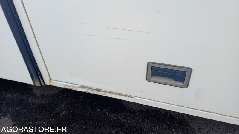 CAR MAN - FAST SCOLER 3 -N°7594 MEC 2007 / 302000 KM - BN-707-ZC - Autobuz școlar: Foto 4 CAR MAN - FAST SCOLER 3 -N°7594 MEC 2007 / 302000 KM - BN-707-ZC - Autobuz școlar: Foto 4