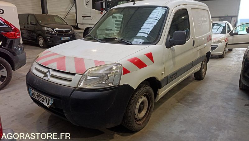 CITROEN BERLINGO FG800 - 2010 - BC-889-YD - Autoutilitară compactă: Foto 1 CITROEN BERLINGO FG800 - 2010 - BC-889-YD - Autoutilitară compactă: Foto 1