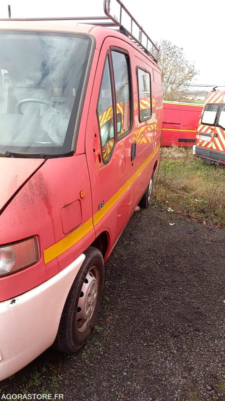 CITROËN - JUMPER - 2001 - 36084KM - 640ARD57 - Dubă: Foto 3 CITROËN - JUMPER - 2001 - 36084KM - 640ARD57 - Dubă: Foto 3