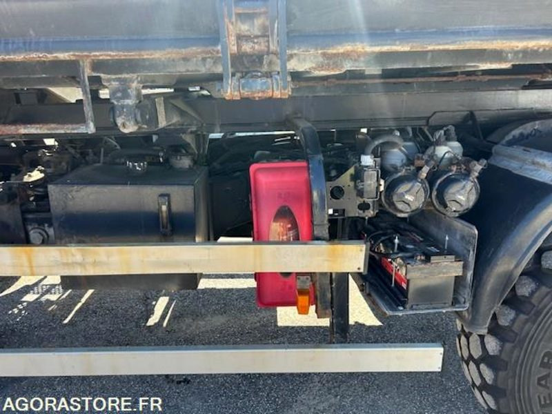 CAMION 4X4 MERCEDES UNIMOG U5000 2009 62289 KM 4667 HEURES - Camion: Foto 5 CAMION 4X4 MERCEDES UNIMOG U5000 2009 62289 KM 4667 HEURES - Camion: Foto 5