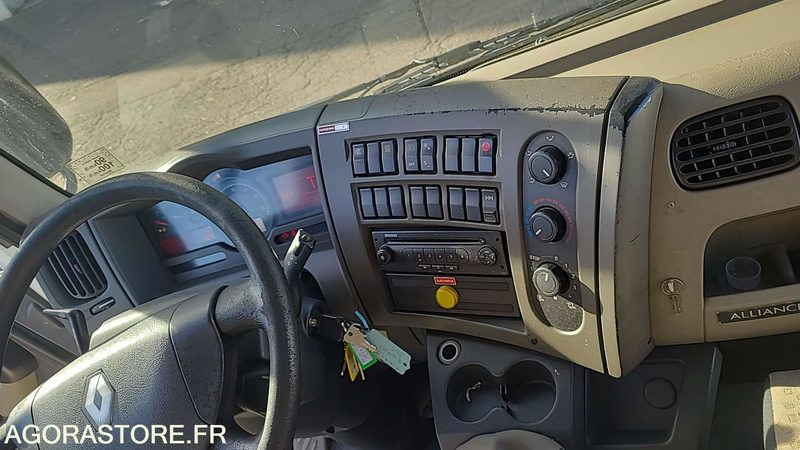 Renault Midlum - 2009 - 89636kms - AC796HH - Camion: Foto 3 Renault Midlum - 2009 - 89636kms - AC796HH - Camion: Foto 3