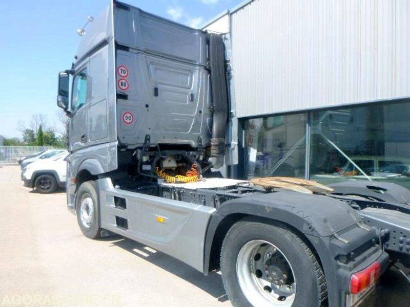 MERCEDES ACTROS 1845 GRANDE CABINE - 2012 - IMMATRICULATION SLOVENE - TB ETAT - Cap tractor: Foto 4 MERCEDES ACTROS 1845 GRANDE CABINE - 2012 - IMMATRICULATION SLOVENE - TB ETAT - Cap tractor: Foto 4
