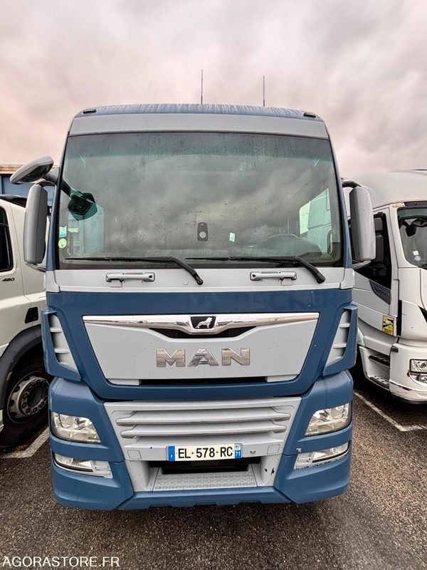 TRACTEUR MAN TGX19.480 - 2017 - 923446 kms (42020) - Cap tractor: Foto 1 TRACTEUR MAN TGX19.480 - 2017 - 923446 kms (42020) - Cap tractor: Foto 1