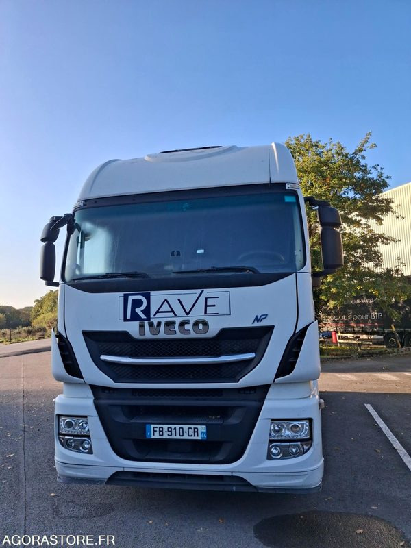 Tracteur Iveco Stralis AS440S40T/P CNG - 2018 - 610000 kms (41409) - Cap tractor: Foto 2 Tracteur Iveco Stralis AS440S40T/P CNG - 2018 - 610000 kms (41409) - Cap tractor: Foto 2