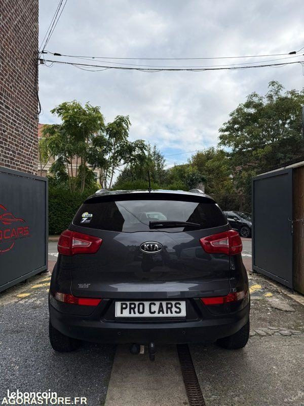 KIA SPORTAGE - 92600km -2011 - Automobil: Foto 2 KIA SPORTAGE - 92600km -2011 - Automobil: Foto 2