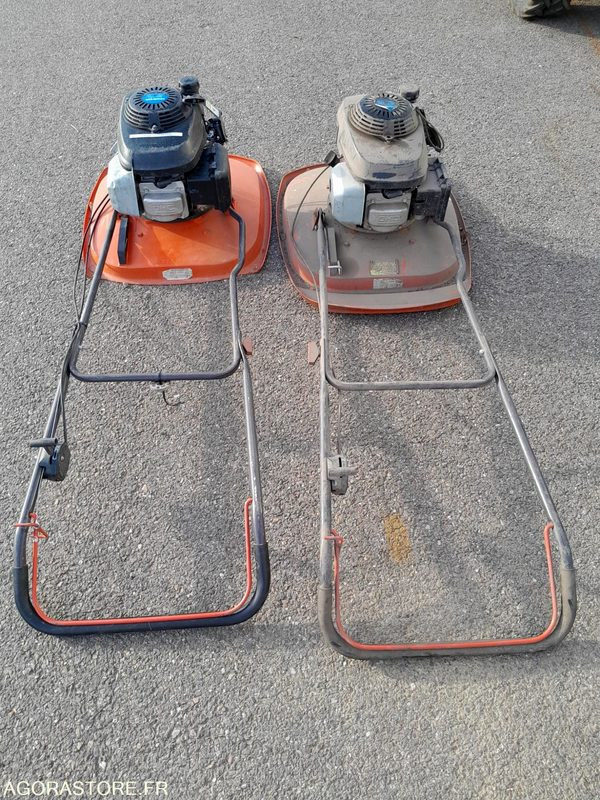 Lot de 2 tondeuses à coussin d'air (TP278+inconnu) - Utilaje pentru gradina: Foto 2 Lot de 2 tondeuses à coussin d'air (TP278+inconnu) - Utilaje pentru gradina: Foto 2