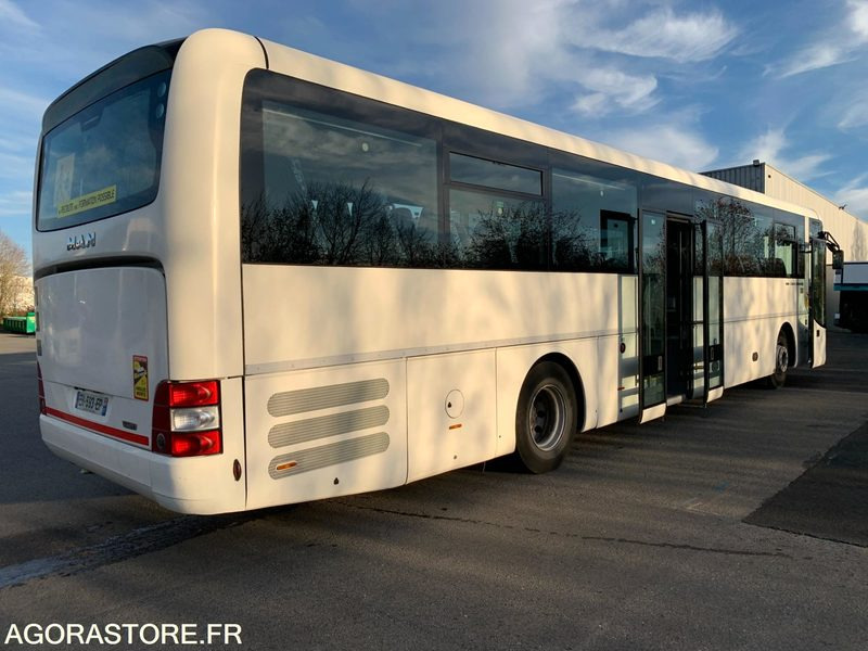 MAN LION S INTERCITY R62 - 2016 - 157373 Kms - Autobuz școlar: Foto 4 MAN LION S INTERCITY R62 - 2016 - 157373 Kms - Autobuz școlar: Foto 4