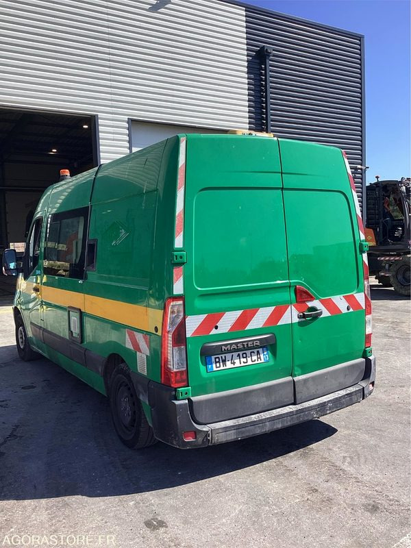 MASTER F3500 L2H2 DCI 125 - 2011 / 305763 KM (P1508942) - Dubă: Foto 3 MASTER F3500 L2H2 DCI 125 - 2011 / 305763 KM (P1508942) - Dubă: Foto 3