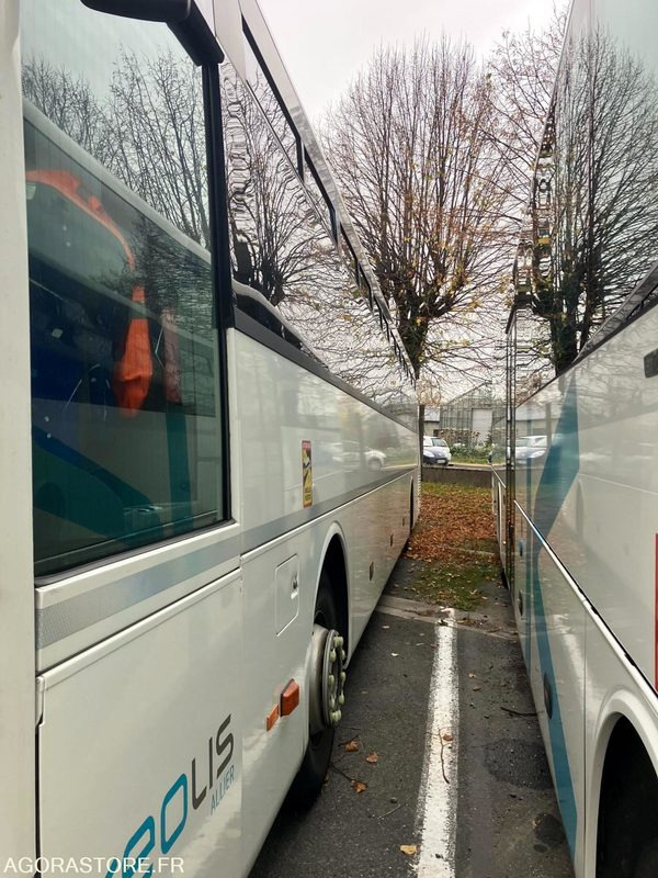 MERCEDES INTOURO 13m N°093371 - Autobuz școlar: Foto 3 MERCEDES INTOURO 13m N°093371 - Autobuz școlar: Foto 3