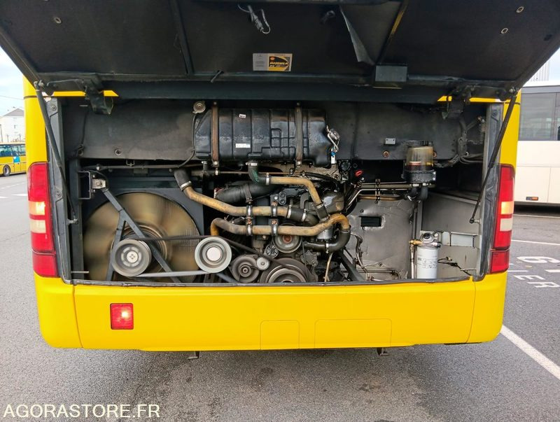 MERCEDES INTOURO N°093377 - Autobuz școlar: Foto 5 MERCEDES INTOURO N°093377 - Autobuz școlar: Foto 5