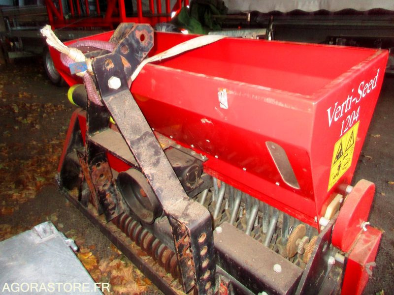 Machine pour réengazonner terrains de sport - REDEXIM Verti-Seed-1204 - Semănătoare: Foto 4 Machine pour réengazonner terrains de sport - REDEXIM Verti-Seed-1204 - Semănătoare: Foto 4