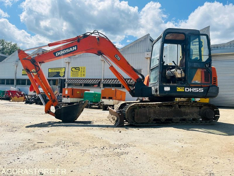 Mini pelle 5T DOOSAN DH55 - Année 2004 - Excavator: Foto 2 Mini pelle 5T DOOSAN DH55 - Année 2004 - Excavator: Foto 2