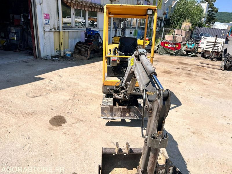 Mini-pelle Volvo EC15 B XT 1,5T - Année 2004 - 2290 heures - Mini excavator: Foto 5 Mini-pelle Volvo EC15 B XT 1,5T - Année 2004 - 2290 heures - Mini excavator: Foto 5
