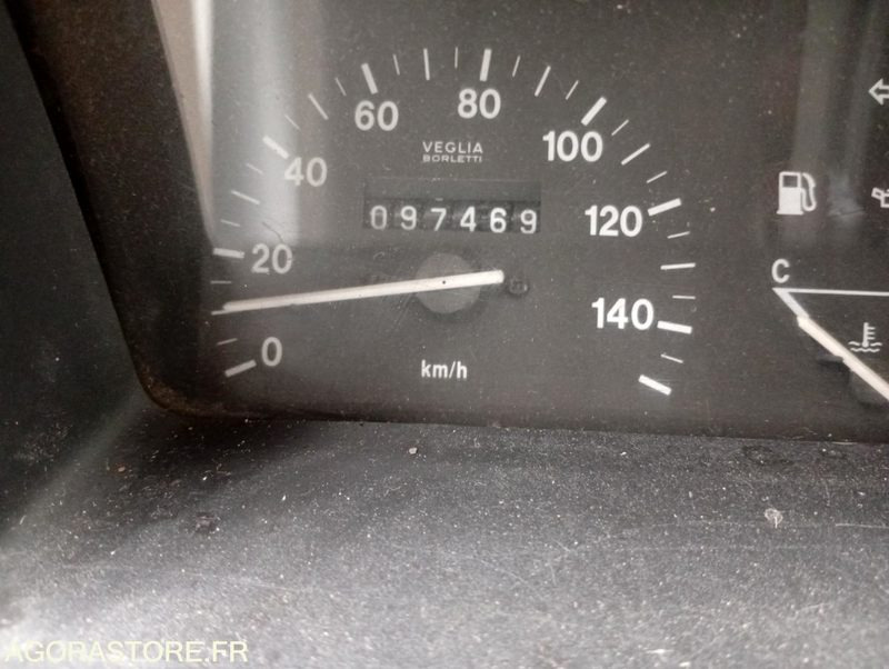 PIAGGIO - Autoutilitară basculantă: Foto 2 PIAGGIO - Autoutilitară basculantă: Foto 2