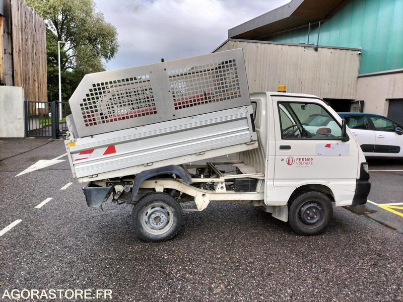 PIAGGIO PORTER - Autoutilitară basculantă: Foto 4 PIAGGIO PORTER - Autoutilitară basculantă: Foto 4