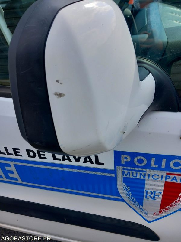 Autoutilitară compactă Peugeot Partner BL028QY: Foto 18 Autoutilitară compactă Peugeot Partner BL028QY: Foto 18