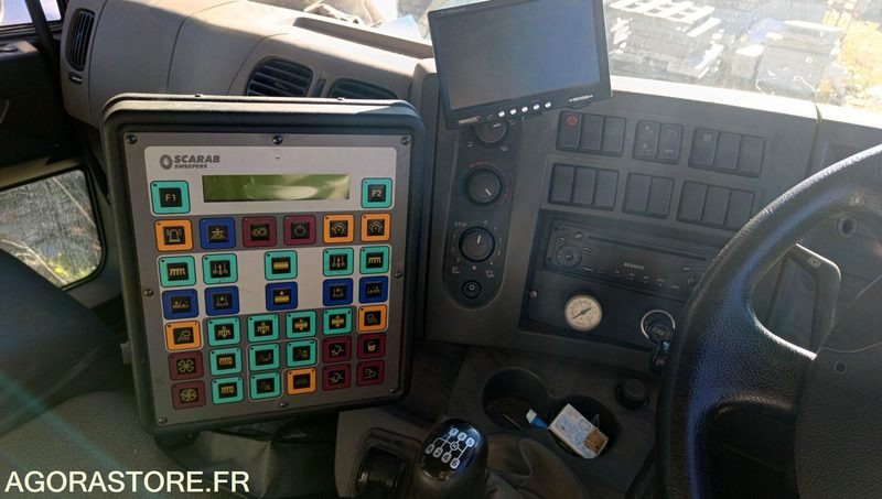 Măturătoare stradală RENAULT MAJOR SCARAB - 2007 - 4730h: Foto 7