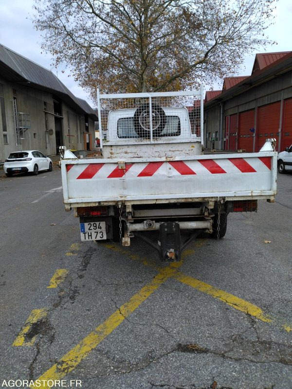 RENAULT MASCOTT BENNE - Autoutilitară cu platformă, Autoutilitară cabină dublă: Foto 4 RENAULT MASCOTT BENNE - Autoutilitară cu platformă, Autoutilitară cabină dublă: Foto 4
