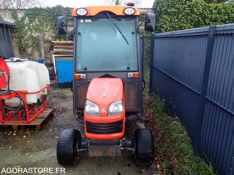 TRACTEUR KUBOTA BX2350 - Tractor agricol: Foto 2 TRACTEUR KUBOTA BX2350 - Tractor agricol: Foto 2
