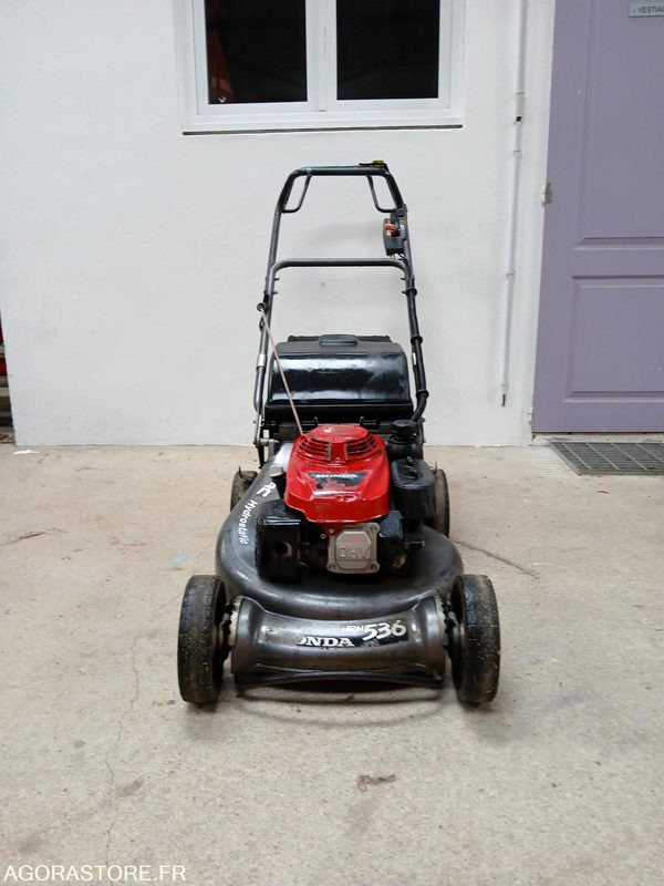 Tondeuse tractée HONDA H536 - Maşină de tuns iarba: Foto 1 Tondeuse tractée HONDA H536 - Maşină de tuns iarba: Foto 1
