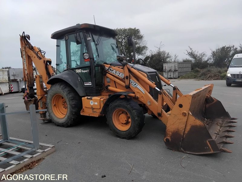 Tractopelle Case 580SR-4PT - Buldoexcavator: Foto 1 Tractopelle Case 580SR-4PT - Buldoexcavator: Foto 1