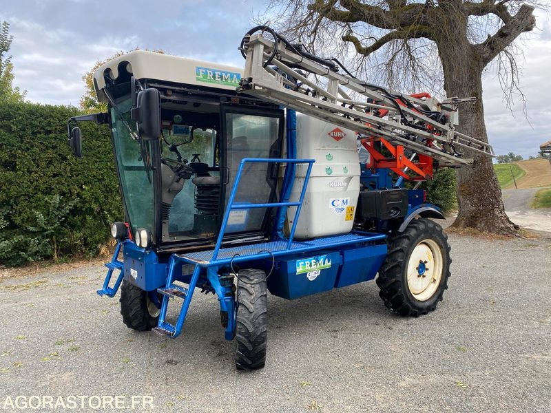 PULVE AUTOMOTEUR FREMA SATURNE - 2013 - Utilaje agricole: Foto 3 PULVE AUTOMOTEUR FREMA SATURNE - 2013 - Utilaje agricole: Foto 3