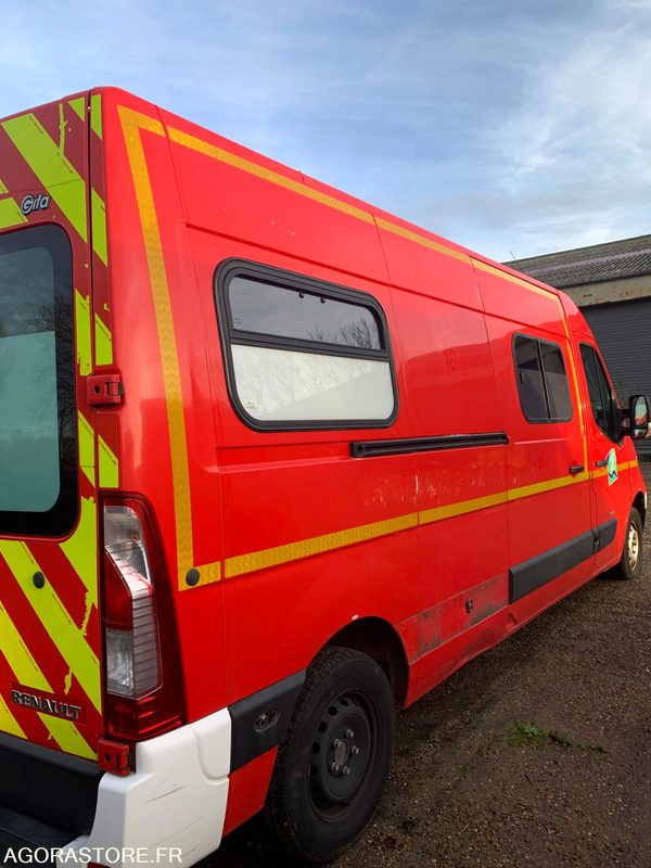 VSAV RENAULT MASTER3 BW219QR - Dubă: Foto 3 VSAV RENAULT MASTER3 BW219QR - Dubă: Foto 3