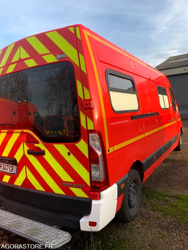 VSAV RENAULT MASTER3 CH347CR - Dubă: Foto 3 VSAV RENAULT MASTER3 CH347CR - Dubă: Foto 3