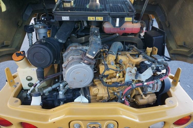 CAT 906M  în leasing CAT 906M: Foto 9