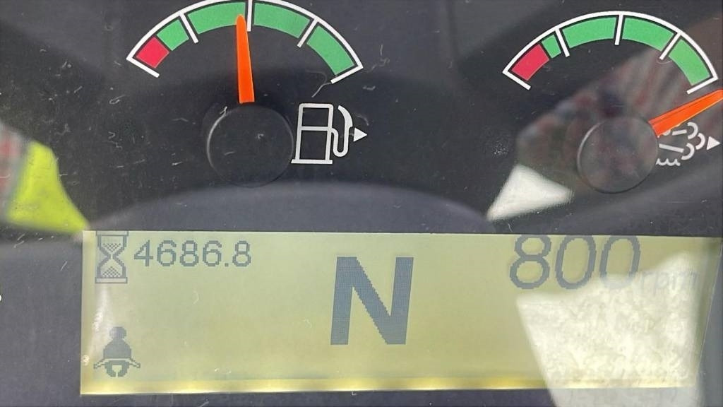 CAT 938M - Încărcător frontal pe pneuri: Foto 5 CAT 938M - Încărcător frontal pe pneuri: Foto 5