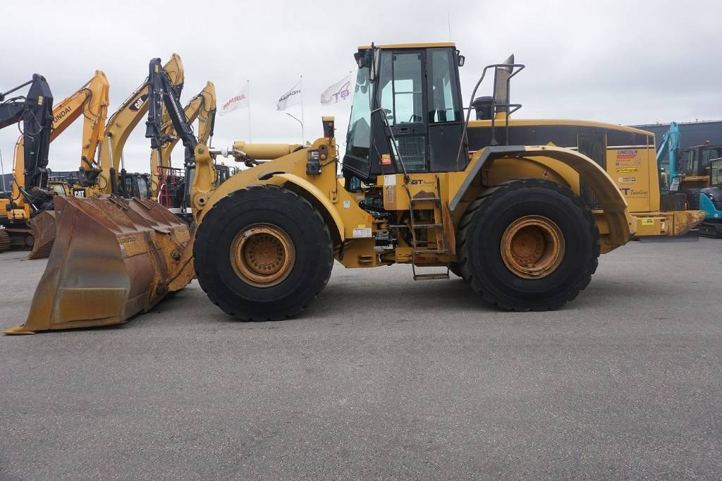 CAT 966 G I - Încărcător frontal pe pneuri: Foto 1 CAT 966 G I - Încărcător frontal pe pneuri: Foto 1