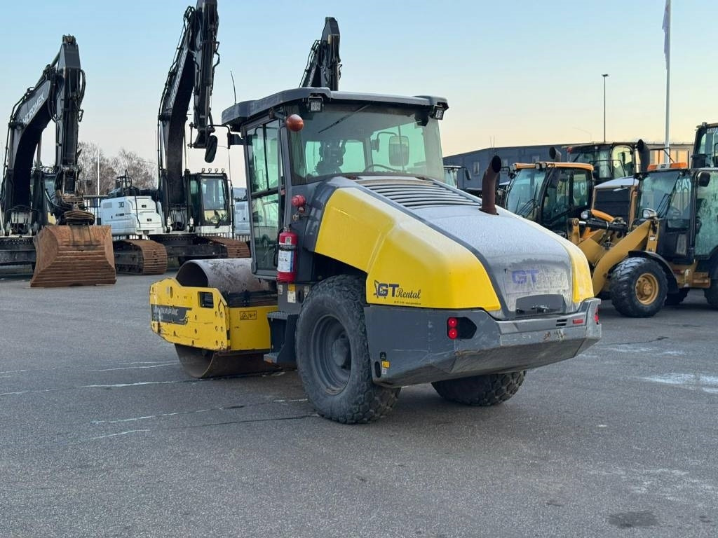 Dynapack CA1500D - Compactor: Foto 5 Dynapack CA1500D - Compactor: Foto 5