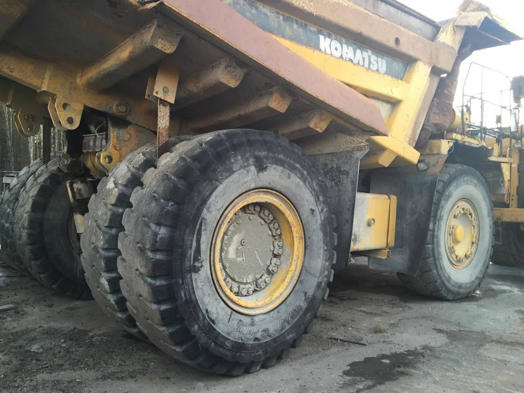 Komatsu HD 465-5 - Camion minier: Foto 1 Komatsu HD 465-5 - Camion minier: Foto 1