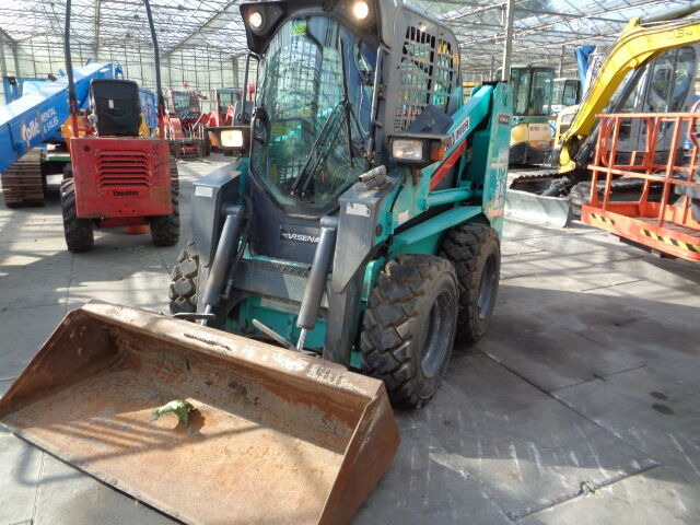 Kato AS25 - Mini încărcător: Foto 3 Kato AS25 - Mini încărcător: Foto 3