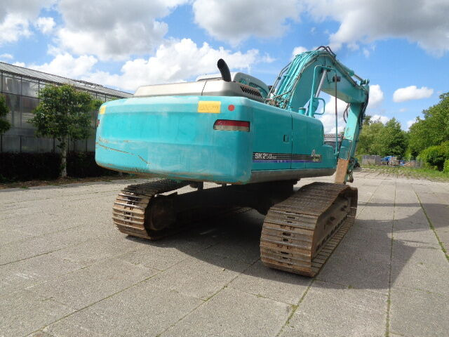 Kobelco SK250NLC - Excavator pe şenile: Foto 2 Kobelco SK250NLC - Excavator pe şenile: Foto 2