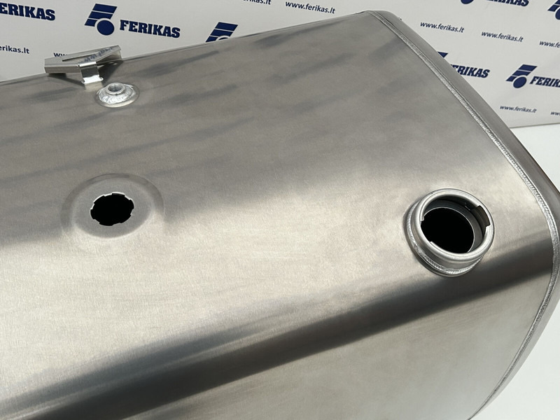 DAF New aluminum fuel tank 950L - Rezervor combustibil pentru Camion: Foto 4 DAF New aluminum fuel tank 950L - Rezervor combustibil pentru Camion: Foto 4