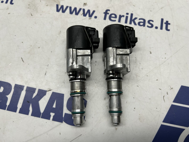 DAF XF - Filtru de combustibil pentru Camion: Foto 2 DAF XF - Filtru de combustibil pentru Camion: Foto 2