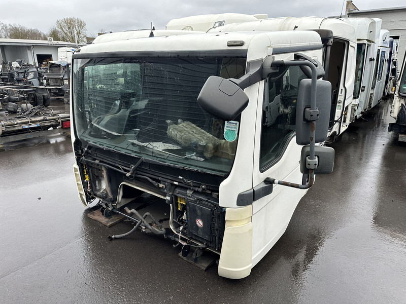 MAN TGL, TGM - Cabină și interior pentru Camion: Foto 3 MAN TGL, TGM - Cabină și interior pentru Camion: Foto 3