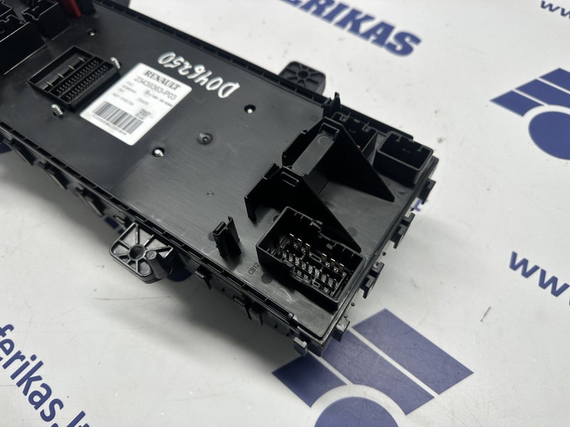 Renault fuse box - Sistem electric pentru Camion: Foto 4 Renault fuse box - Sistem electric pentru Camion: Foto 4