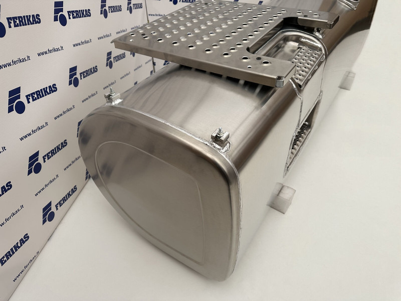 Volvo VOLVO RENAULT - Rezervor combustibil pentru Camion: Foto 3 Volvo VOLVO RENAULT - Rezervor combustibil pentru Camion: Foto 3