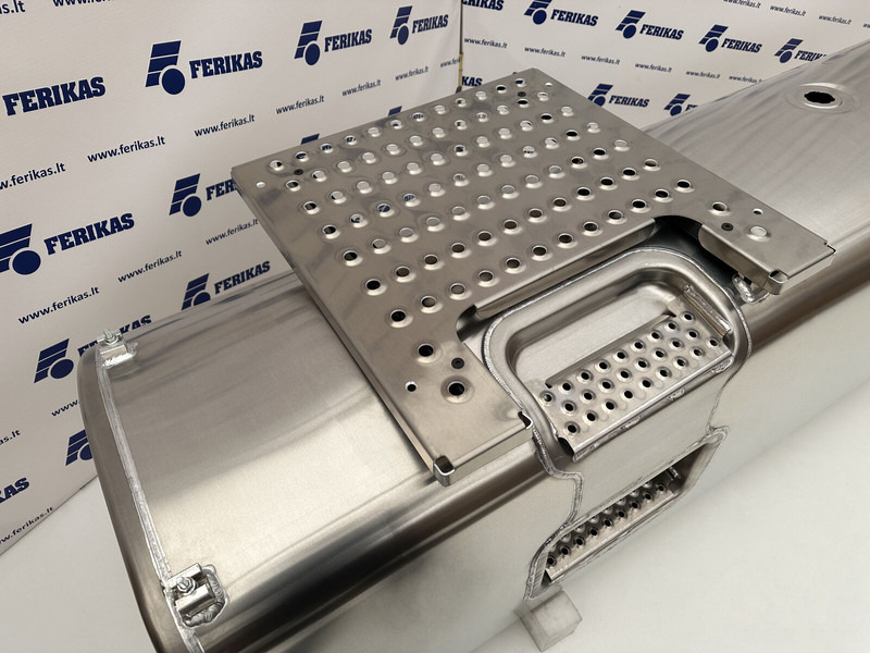 Volvo VOLVO RENAULT - Rezervor combustibil pentru Camion: Foto 5 Volvo VOLVO RENAULT - Rezervor combustibil pentru Camion: Foto 5