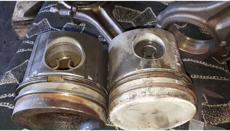 MAN E 2876 LOH 02 - Motor şi piese: Foto 1 MAN E 2876 LOH 02 - Motor şi piese: Foto 1