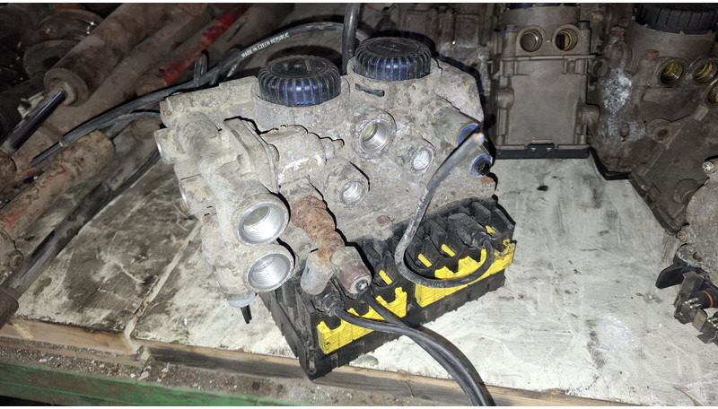 MAN Скания.Вольво - Supapă: Foto 2 MAN Скания.Вольво - Supapă: Foto 2