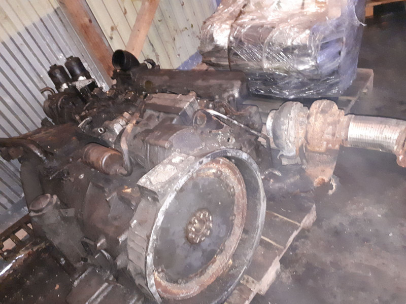 Mercedes-Benz OM 457hla - Motor: Foto 4 Mercedes-Benz OM 457hla - Motor: Foto 4