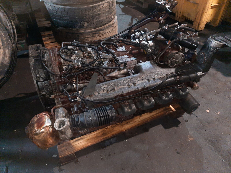 Mercedes-Benz OM447 - Motor: Foto 3 Mercedes-Benz OM447 - Motor: Foto 3